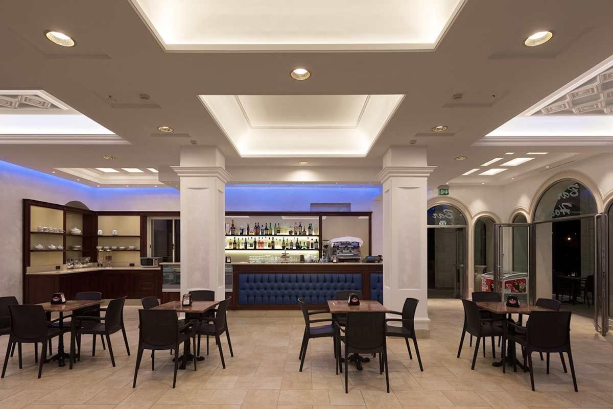 Hotel Salento Gold Beach 佩斯科勒海滨 外观 照片