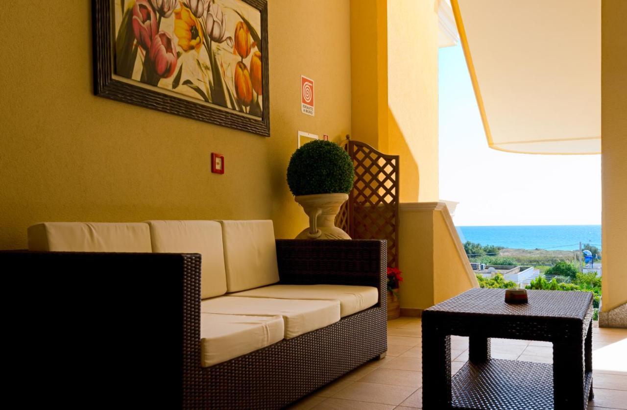 Hotel Salento Gold Beach 佩斯科勒海滨 外观 照片
